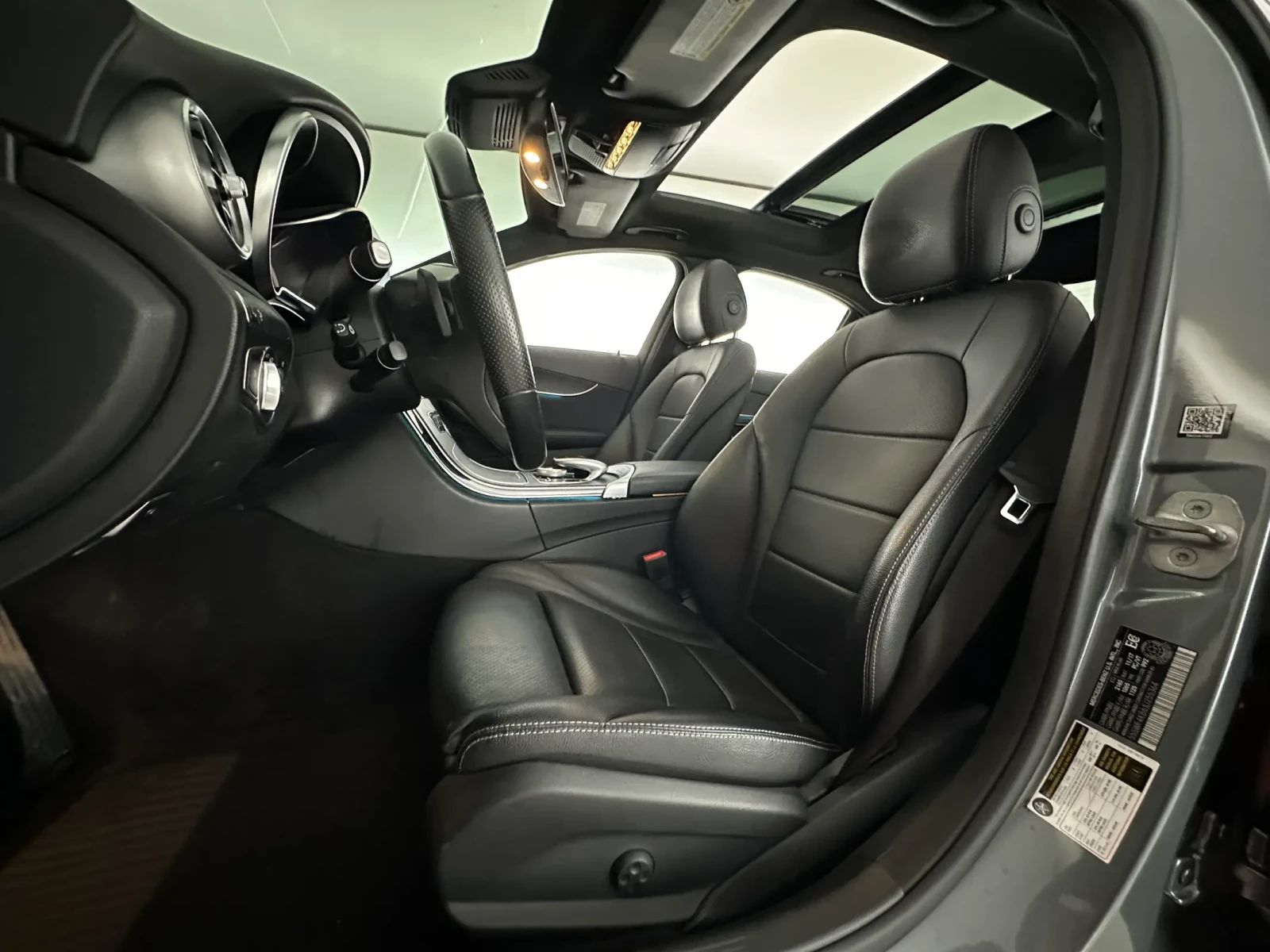 Mercedes-Benz C 300 AMG* BURMESTER* 4MATIC* 360* Панорама* 73к км, снимка 5 - Автомобили и джипове - 54410785