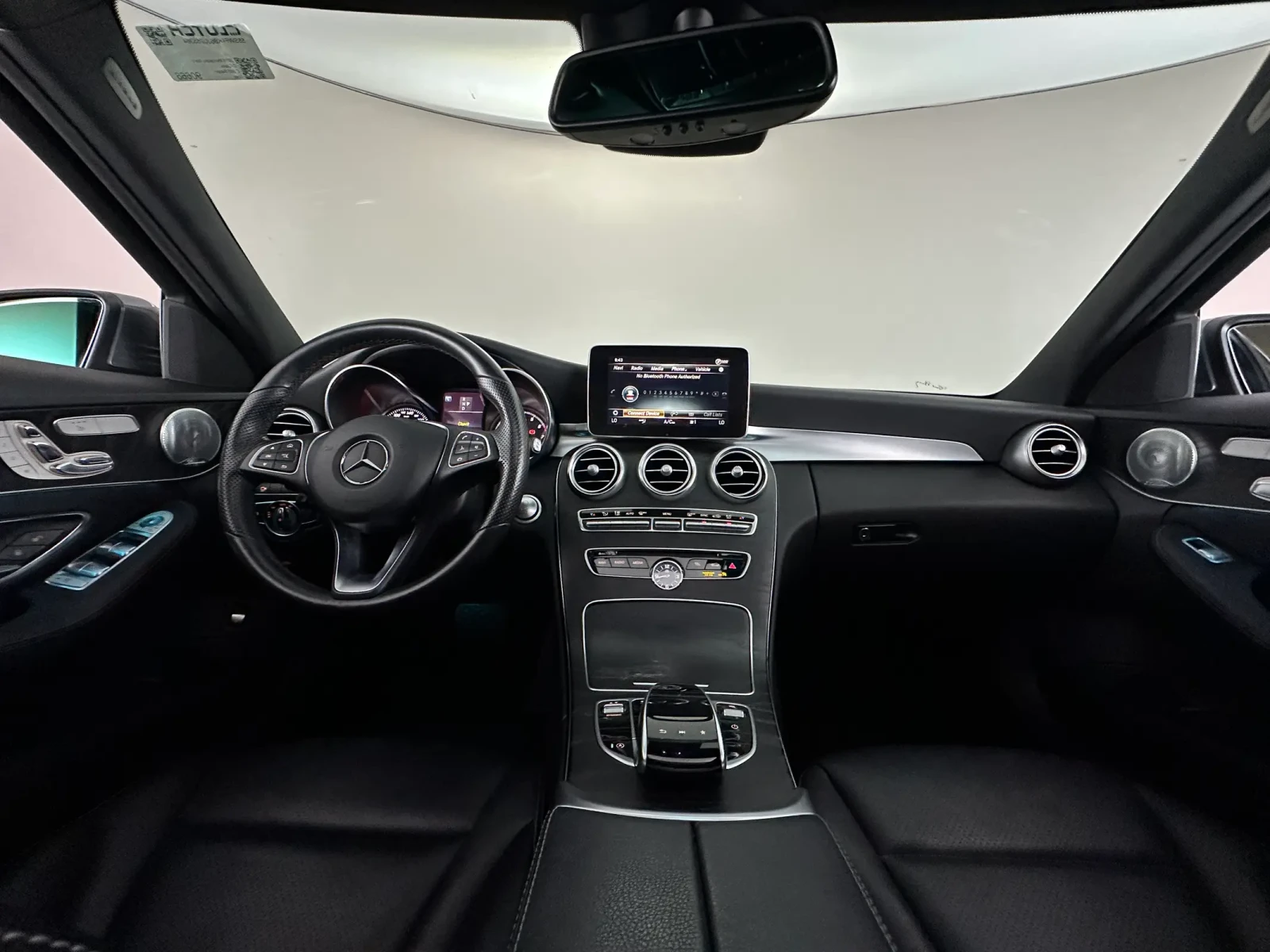 Mercedes-Benz C 300 AMG* BURMESTER* 4MATIC* 360* Панорама* 73к км, снимка 6 - Автомобили и джипове - 54410785