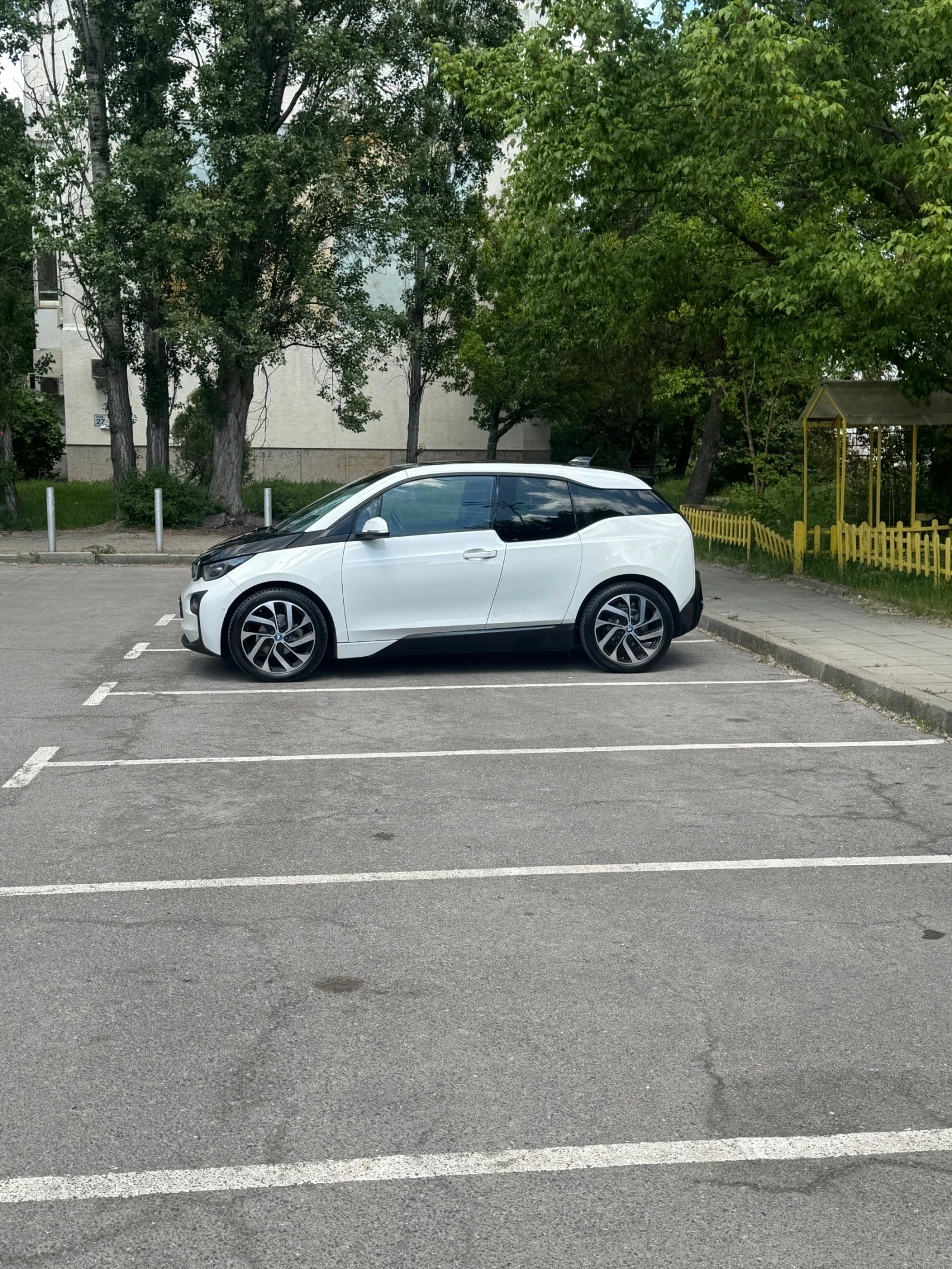 BMW i3, снимка 12 - Автомобили и джипове - 54628109