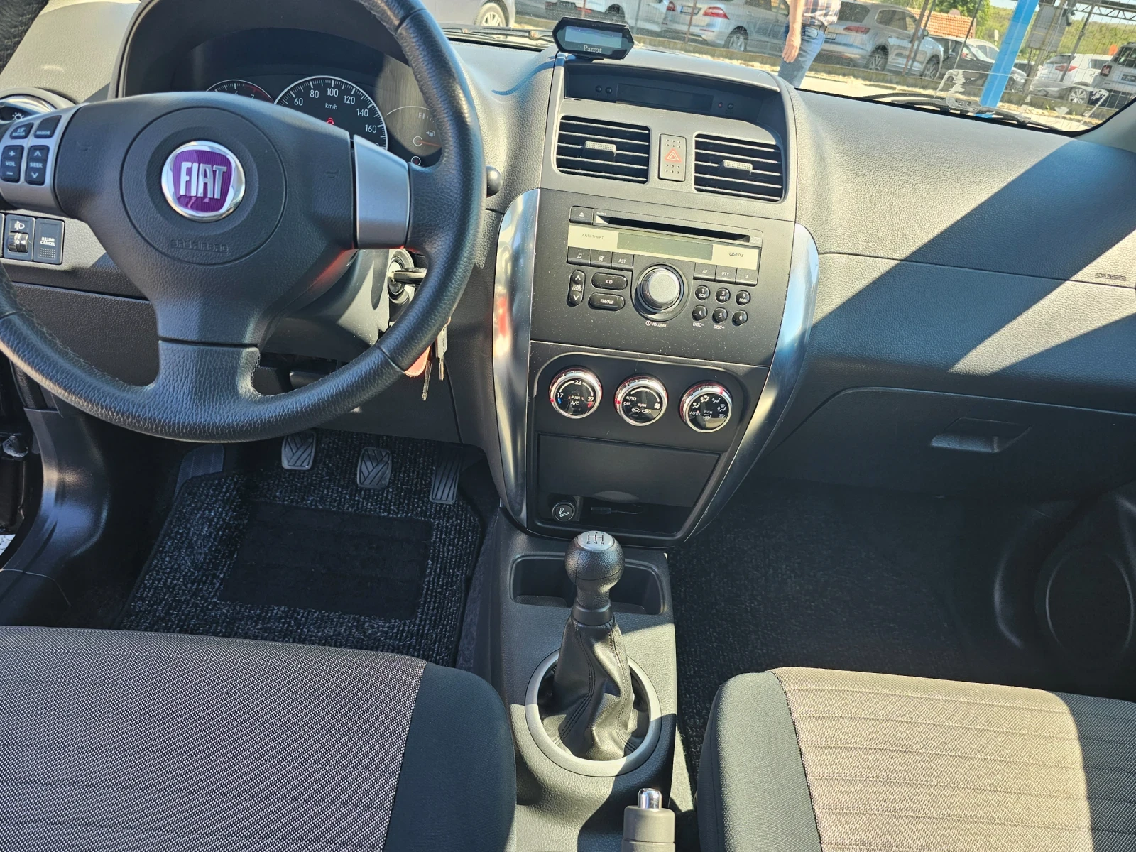 Fiat Sedici 1.6 benzin  4x4 , снимка 11 - Автомобили и джипове - 54830510