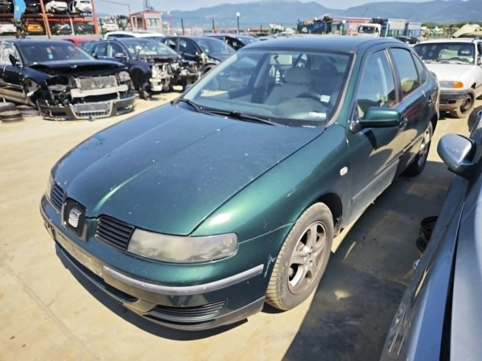 Seat Toledo 1.6, снимка 2 - Автомобили и джипове - 54864825