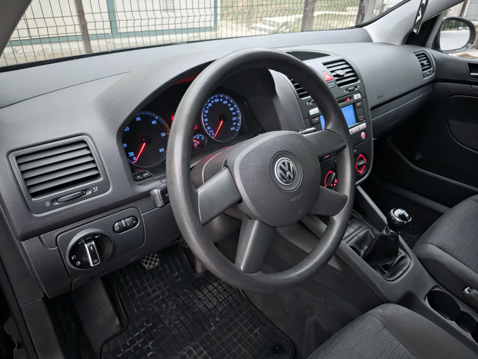 VW Golf 1.9TDI * НАВИ* КЛИМАТИК* ТОП* , снимка 12 - Автомобили и джипове - 55167645