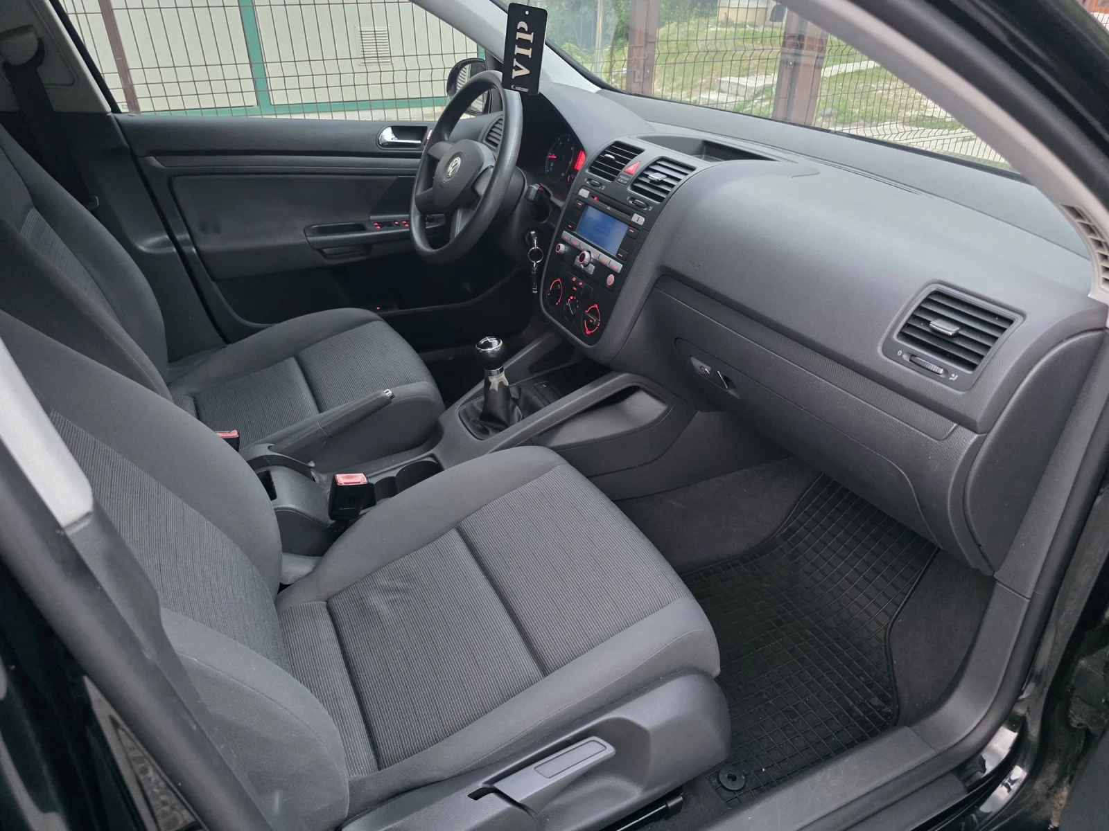 VW Golf 1.9TDI * НАВИ* КЛИМАТИК* ТОП* , снимка 9 - Автомобили и джипове - 55167645