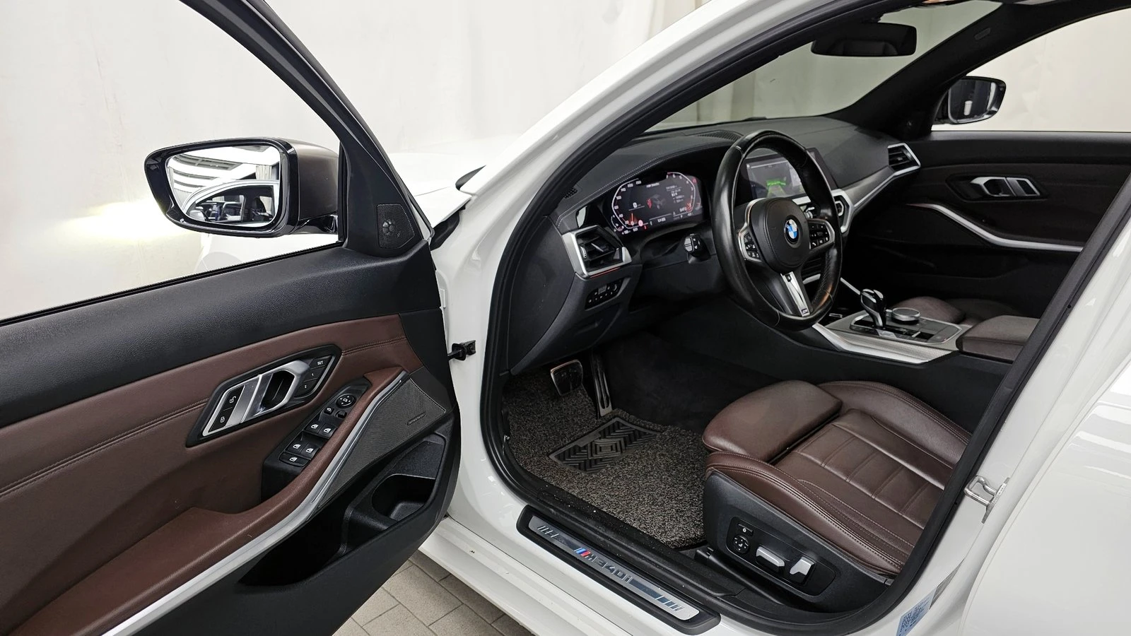 BMW 340 ���* HUD* 360* ������� �����* ������ ���� | Mobile.bg � ����������� 10