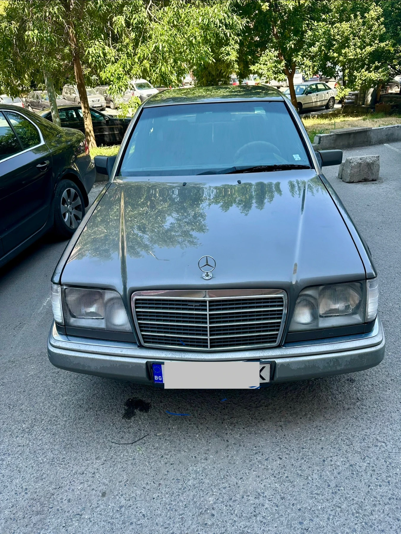 Mercedes-Benz 124 200E
