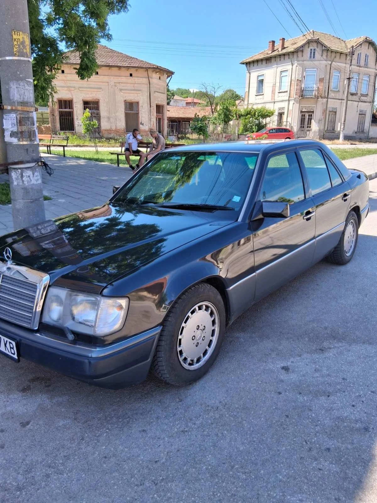 Mercedes-Benz 124 300 E, снимка 15 - Автомобили и джипове - 55597382