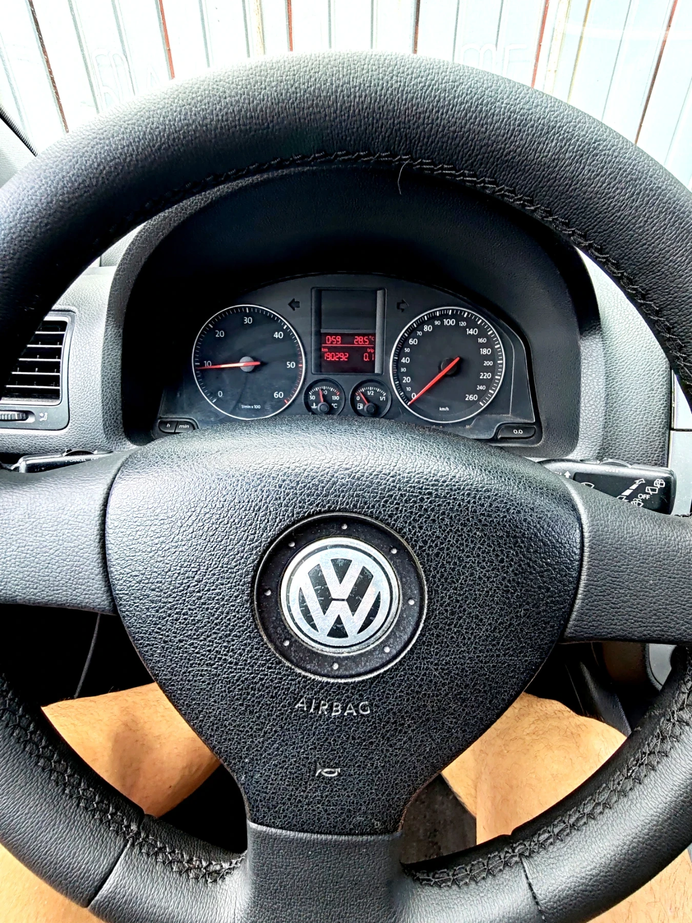 VW Golf, снимка 7 - Автомобили и джипове - 55661608