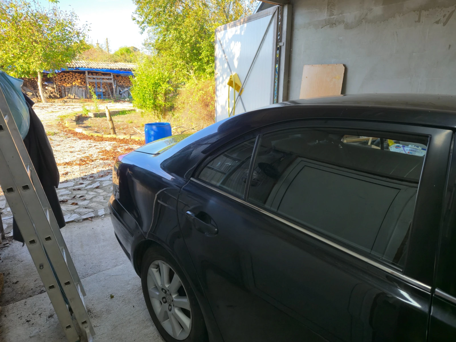 Toyota Avensis, снимка 11 - Автомобили и джипове - 56252341