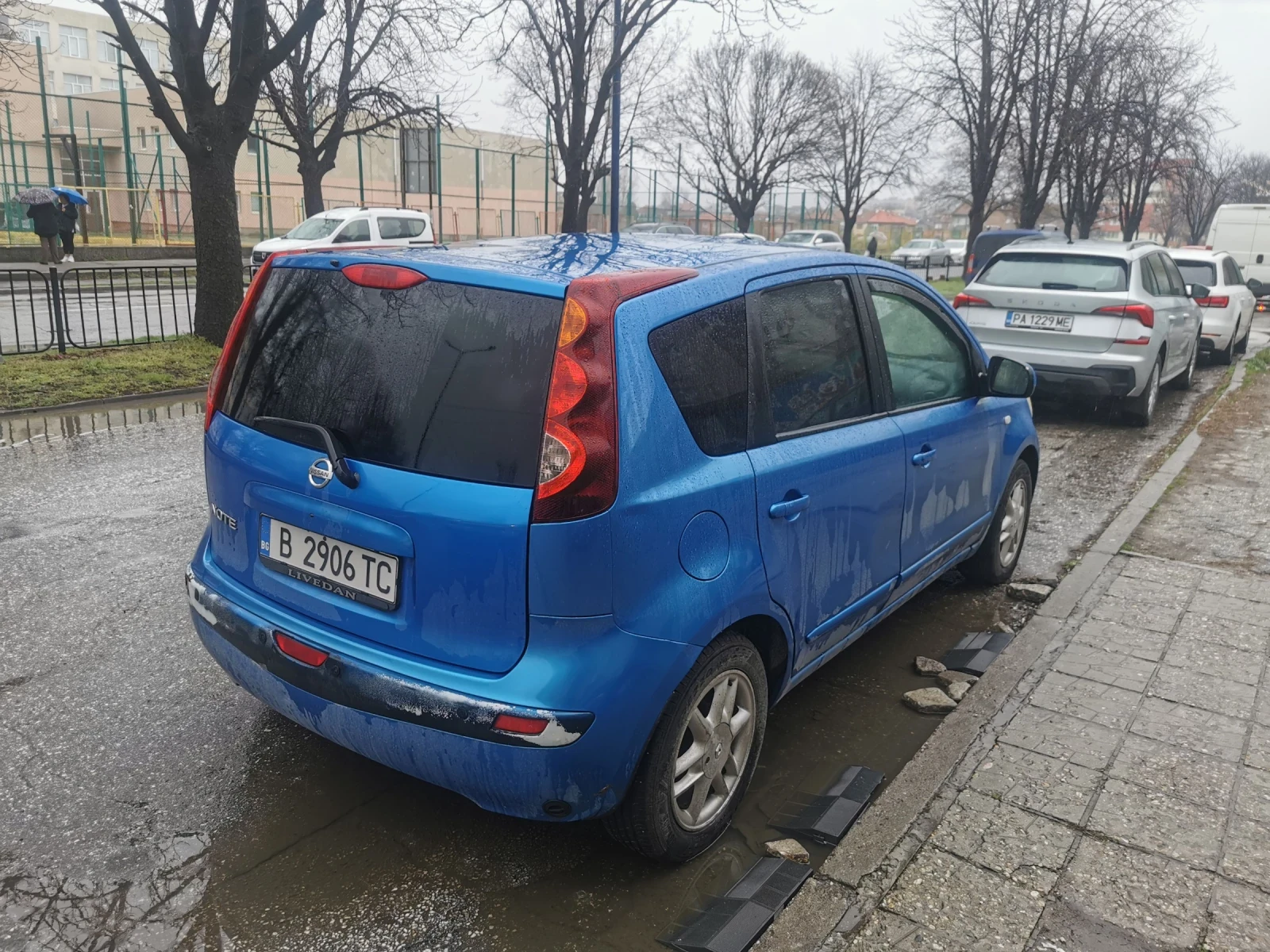 Nissan Note 1.6АГУ Tekna, снимка 7 - Автомобили и джипове - 56602183