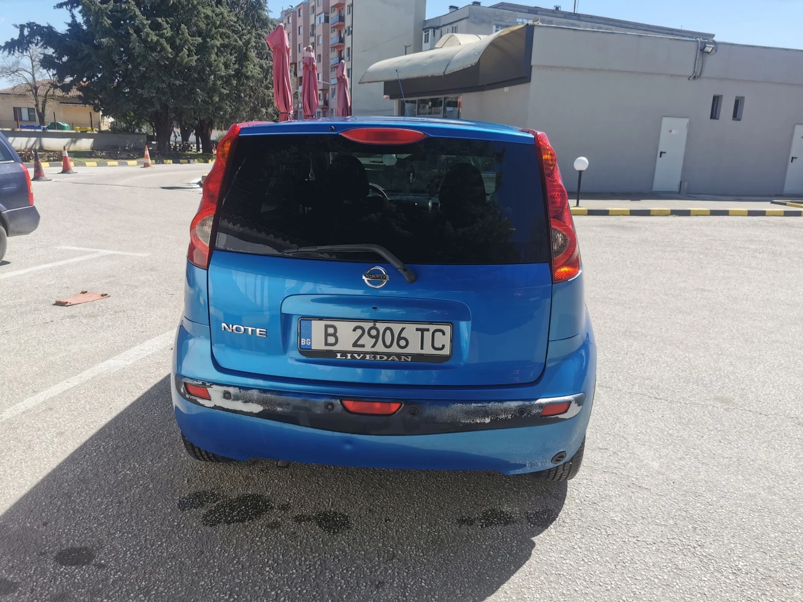 Nissan Note 1.6АГУ Tekna, снимка 5 - Автомобили и джипове - 56602183