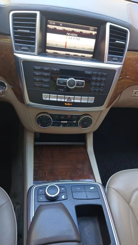 Mercedes-Benz GL 450 6+ 1 , снимка 10