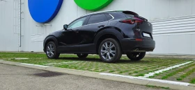 Mazda CX-30 AWD / АВТОМАТИК / 2600км, снимка 9