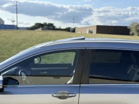 Honda Cr-v / Sport AWD / ПОДГРЕВИ / ФИСКИРАНА ЦЕНА ДО БГ / - 23650 € / 46255.38 лв. - 21076552 4