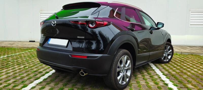 Mazda CX-30 AWD / АВТОМАТИК / 2600км, снимка 10 - Автомобили и джипове - 47562564