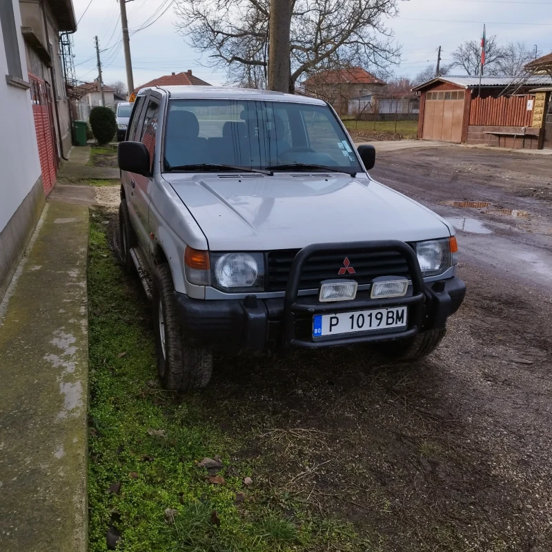 Mitsubishi Pajero 2.5 super select , снимка 1 - Автомобили и джипове - 48588286