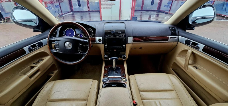 VW Touareg 3.0d * * * KEYLESS * * * , снимка 9 - Автомобили и джипове - 49166285