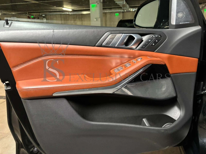 BMW X7  M50i* M-SPORT BOWERS & WILKINS* PANO* SKY* , снимка 8 - Автомобили и джипове - 51352819
