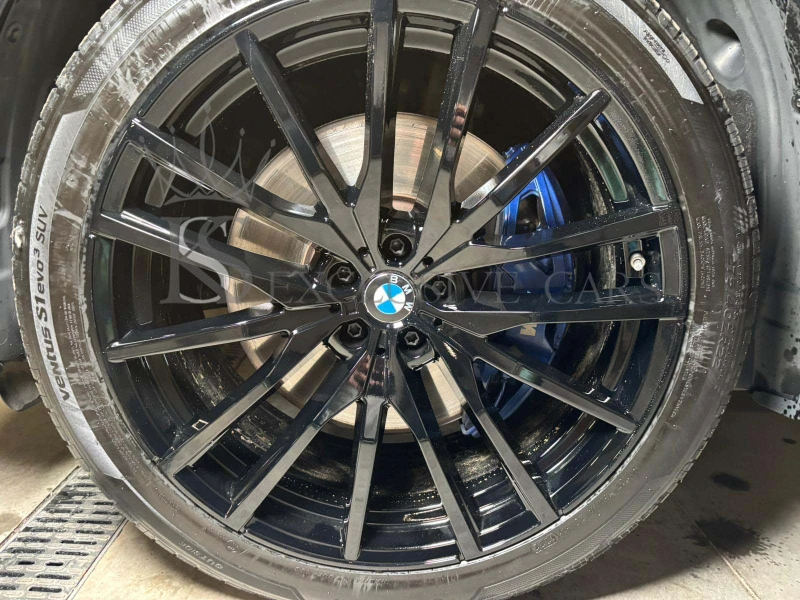 BMW X7  M50i* M-SPORT BOWERS & WILKINS* PANO* SKY* , снимка 7 - Автомобили и джипове - 51352819