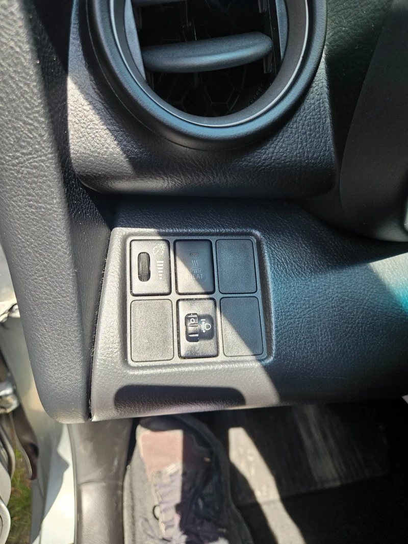 Toyota Rav4, снимка 13 - Автомобили и джипове - 52131501