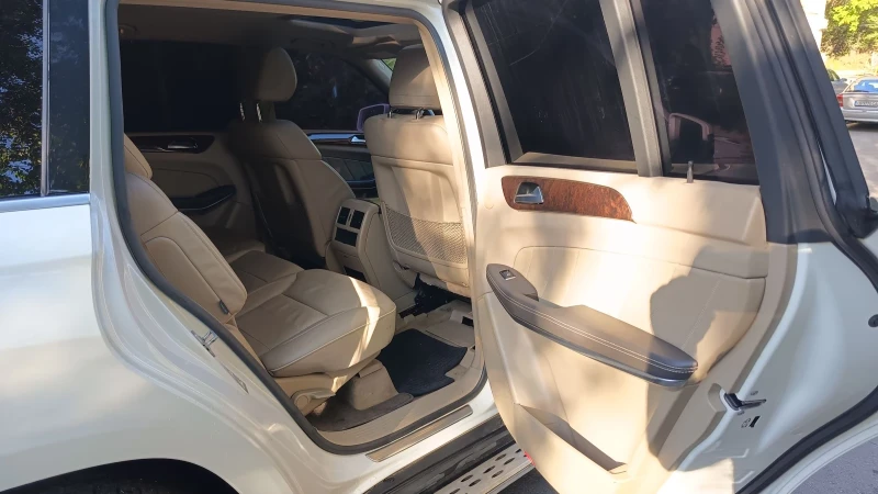 Mercedes-Benz GL 450 6+ 1 , снимка 15 - Автомобили и джипове - 52017247