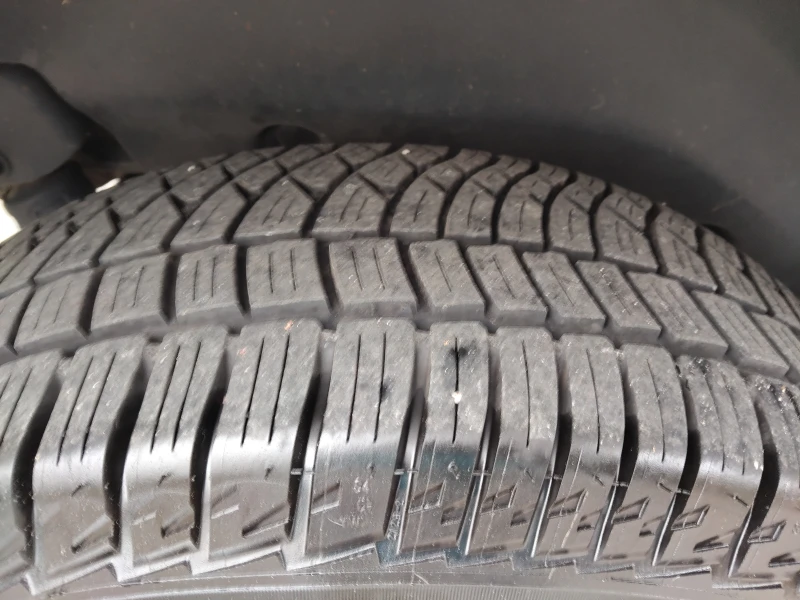 Dodge Nitro 2, 8d 177ps 4x4 AUTOMATIC, снимка 14 - Автомобили и джипове - 52330968