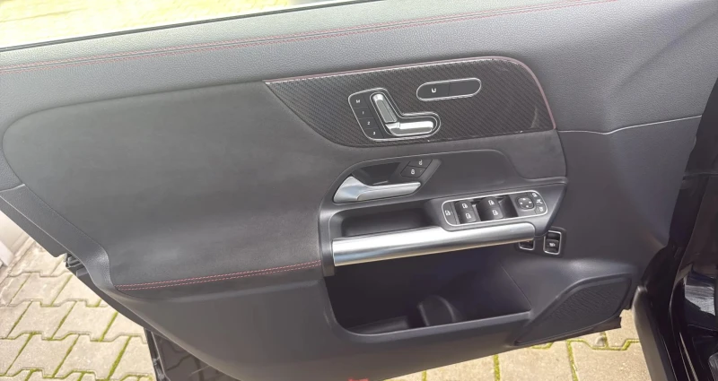 Mercedes-Benz GLA 250e AMG Line, снимка 8 - Автомобили и джипове - 52811198