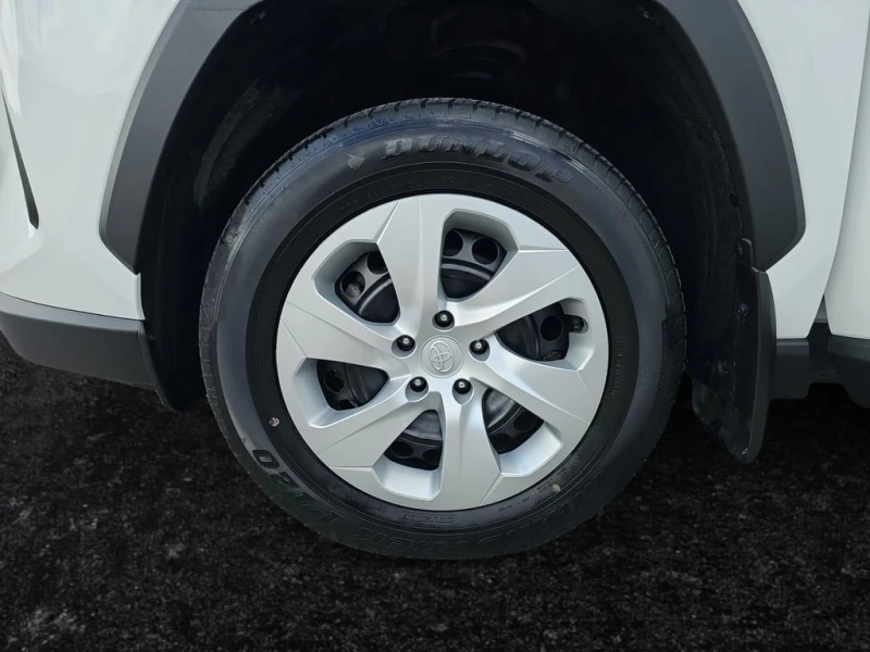 Toyota Rav4 * LE * CARFAX * ЦЕНА ДО БЪЛГАРИЯ, снимка 9 - Автомобили и джипове - 53022947