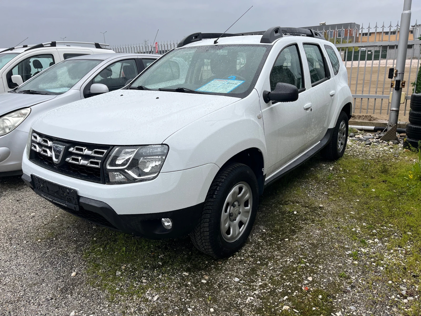 Dacia Duster 4x4 1.6/114k.c - изображение 2