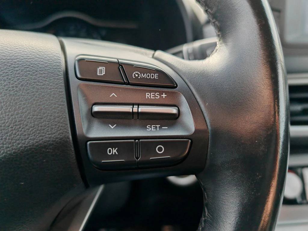Hyundai Kona 204HP/CAM/NAVI/LED/KLESS/ELECTRIC/346v - изображение 7