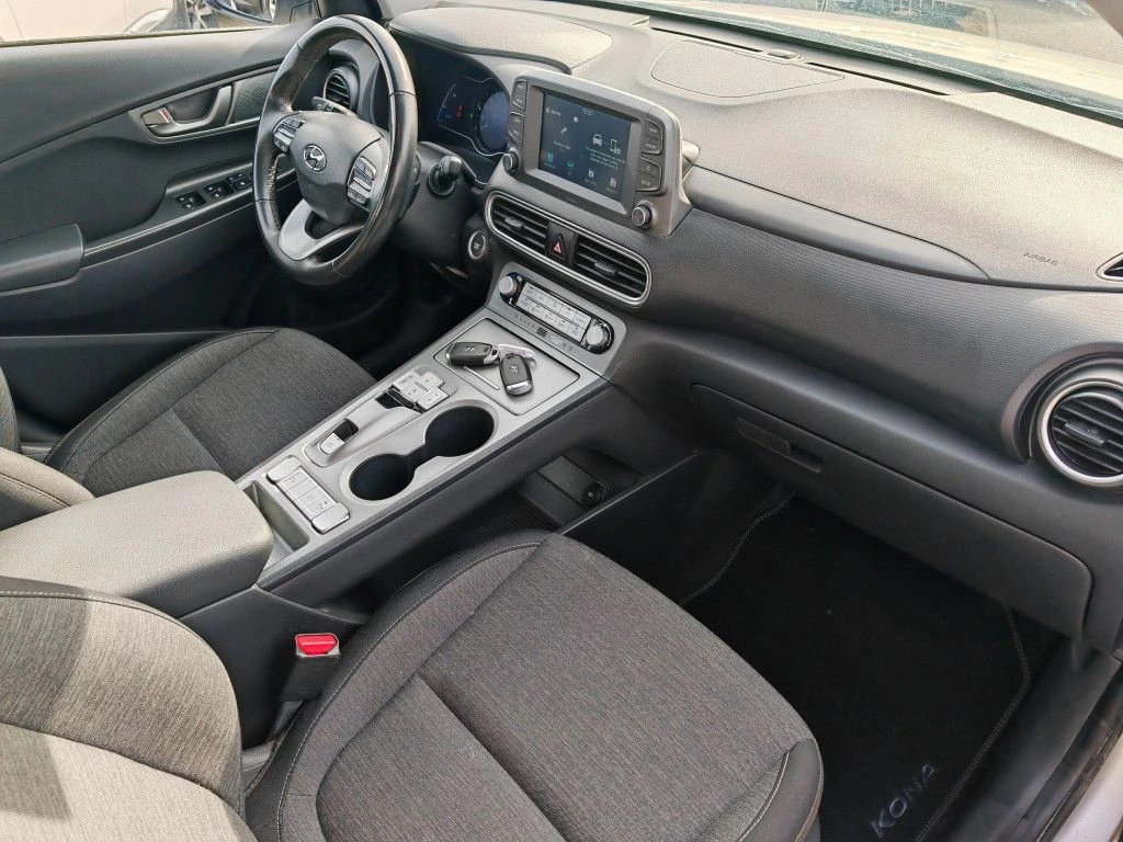 Hyundai Kona 204HP/CAM/NAVI/LED/KLESS/ELECTRIC/346v - изображение 9