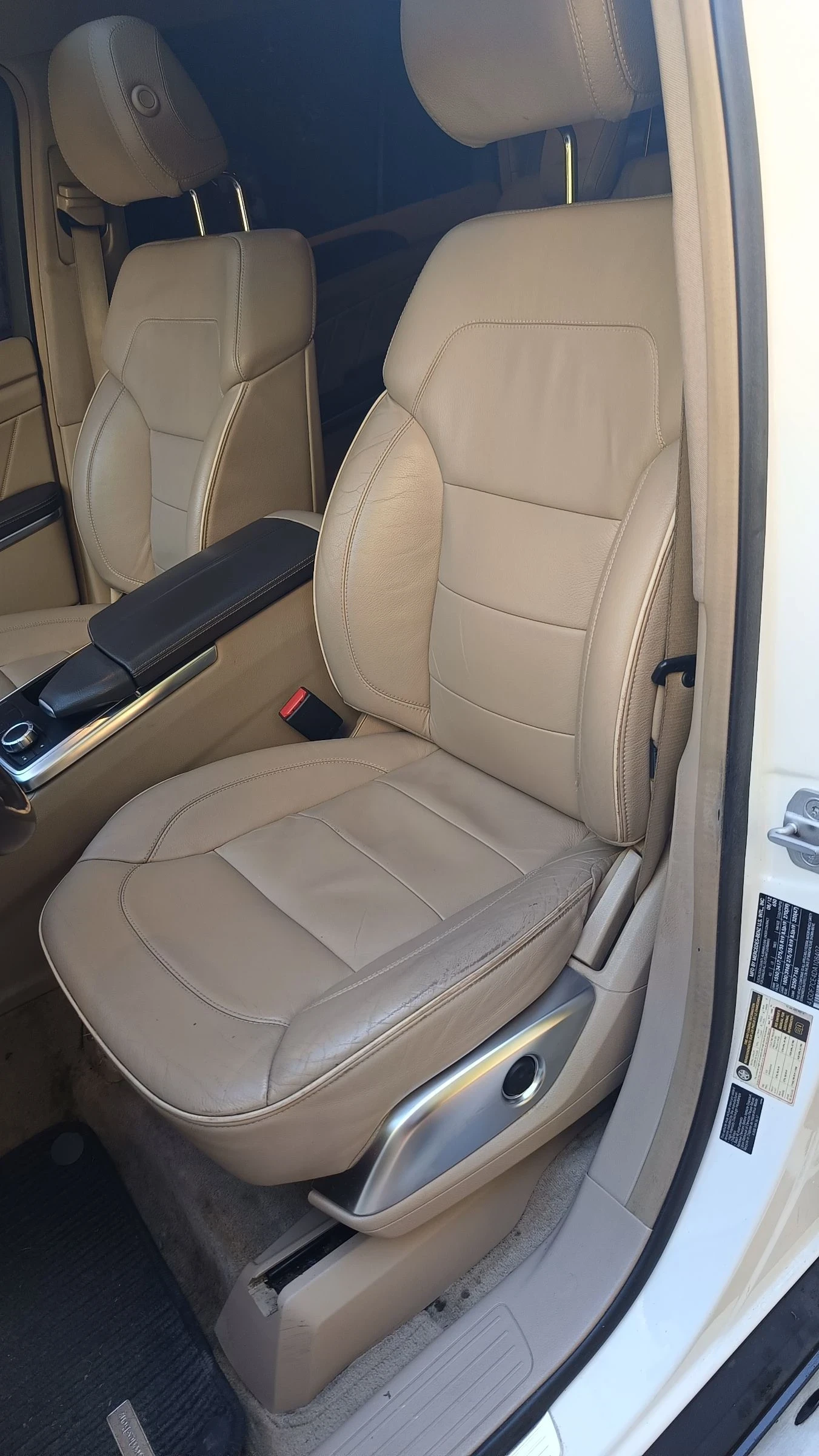 Mercedes-Benz GL 450 6+ 1  - изображение 8