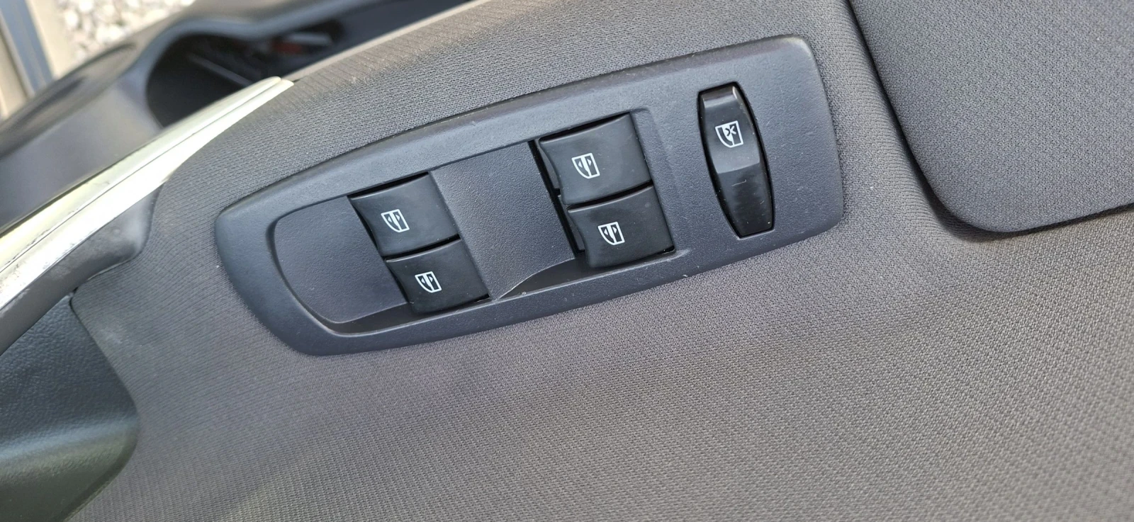 Renault Koleos 2.0DCI AВTOMAT - изображение 6