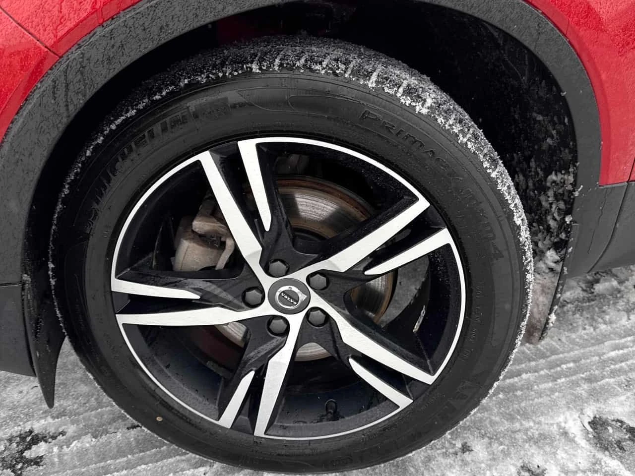 Volvo XC40 R Design  CARFAX, снимка 7 - Автомобили и джипове - 53829765