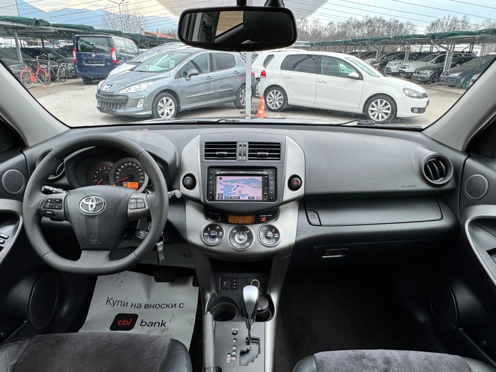 Toyota Rav4 2.2D-CAT АВТОМАТ 4х4, снимка 10 - Автомобили и джипове - 53968948