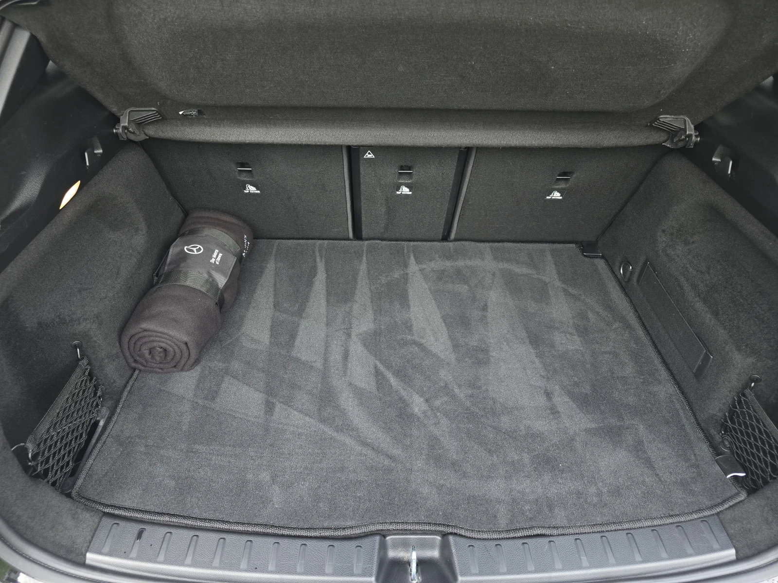 Mercedes-Benz GLA 250 4MATIC, снимка 7 - Автомобили и джипове - 54079851