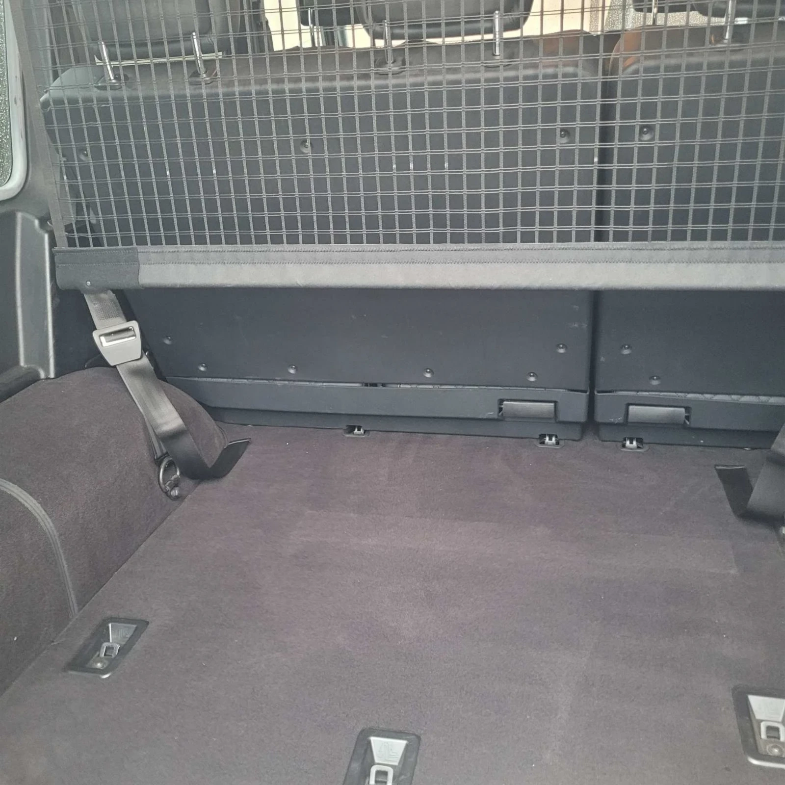 Mercedes-Benz G 63 AMG Япония на 79870км., снимка 11 - Автомобили и джипове - 54114583