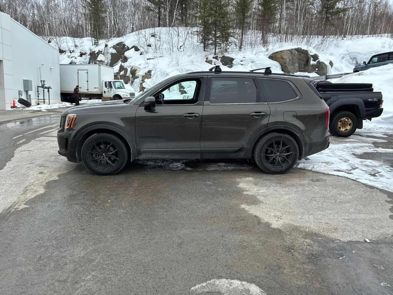 Kia Telluride * AWD * PANO* KEYLESS* ПОДГРЕВ* , снимка 2 - Автомобили и джипове - 54145032