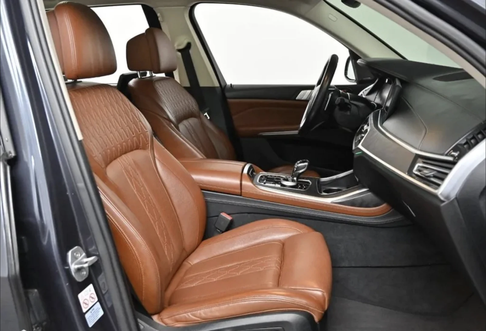 BMW X7 АВТОКРЕДИТ* HUD* 360* ТЕЛЕВИЗОРИ* ОБДУХВАНЕ* ДИСТР, снимка 7 - Автомобили и джипове - 54761034