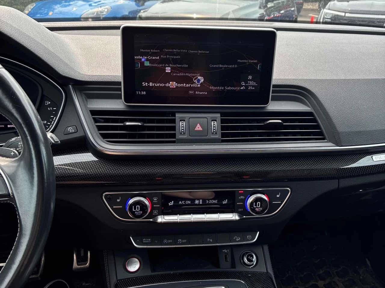 Audi SQ5 * Technik * 360* B&O* CARFAX* , снимка 9 - Автомобили и джипове - 55618621