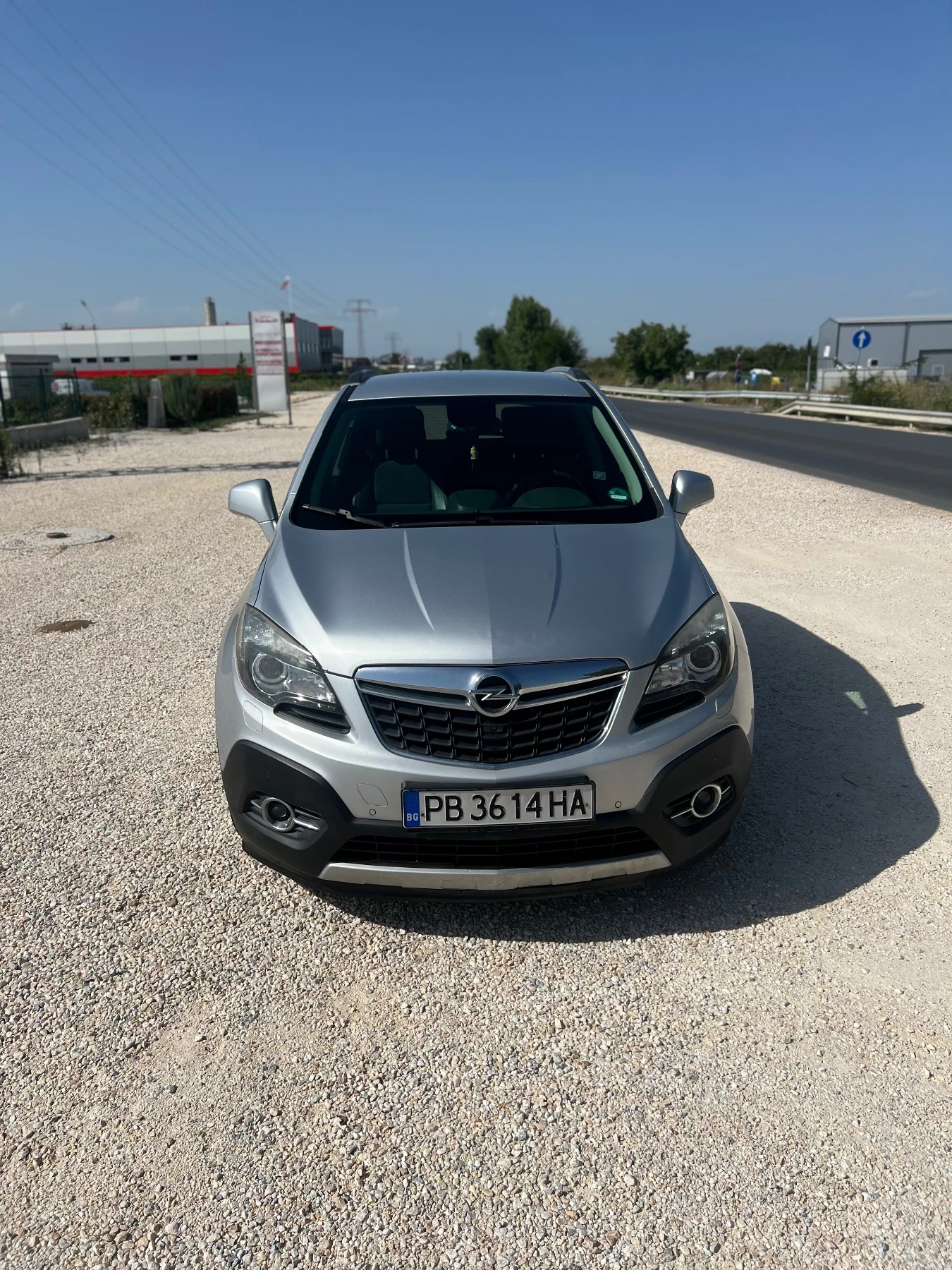 Opel Mokka, снимка 2 - Автомобили и джипове - 55879379
