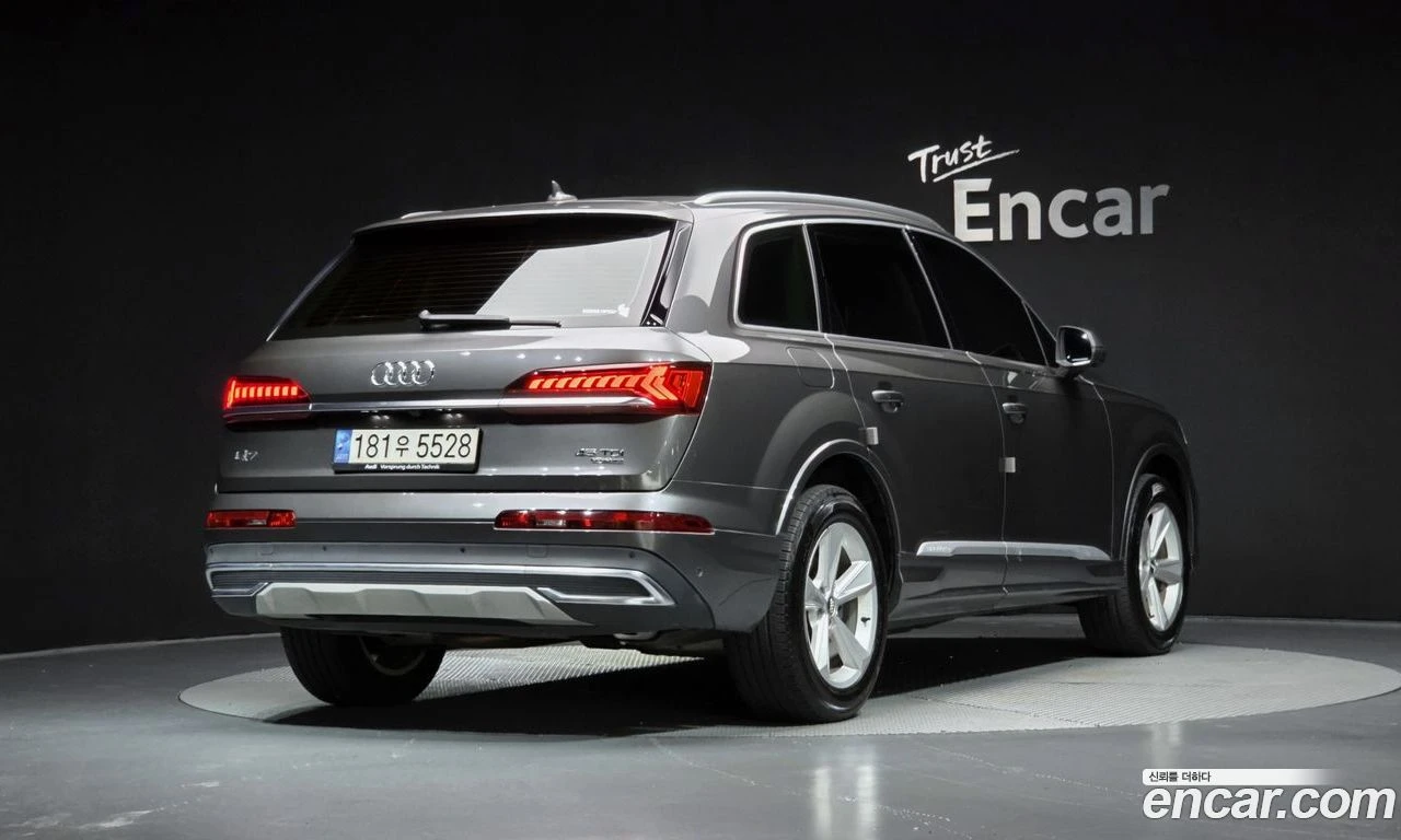 Audi Q7 * Обдух* Подгрев* 360* HUD* М.Точка* , снимка 3 - Автомобили и джипове - 55962110