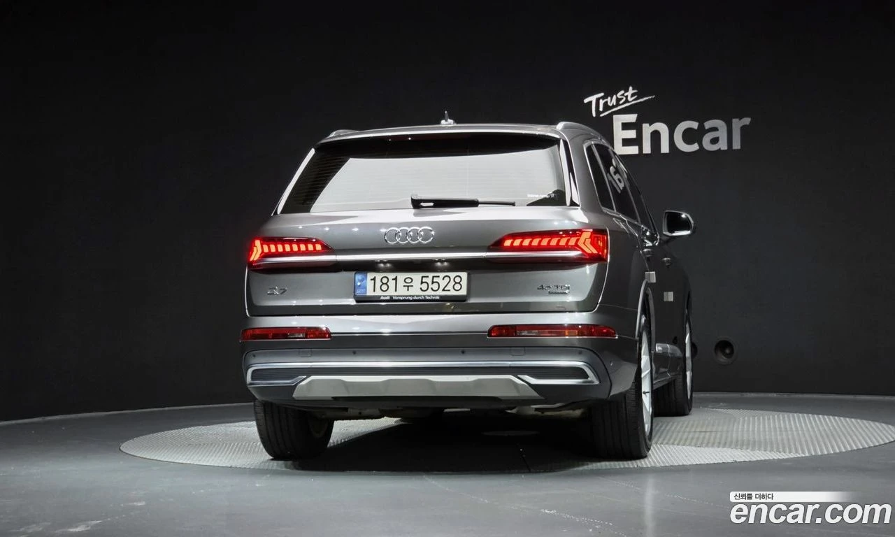 Audi Q7 * Обдух* Подгрев* 360* HUD* М.Точка* , снимка 4 - Автомобили и джипове - 55962110