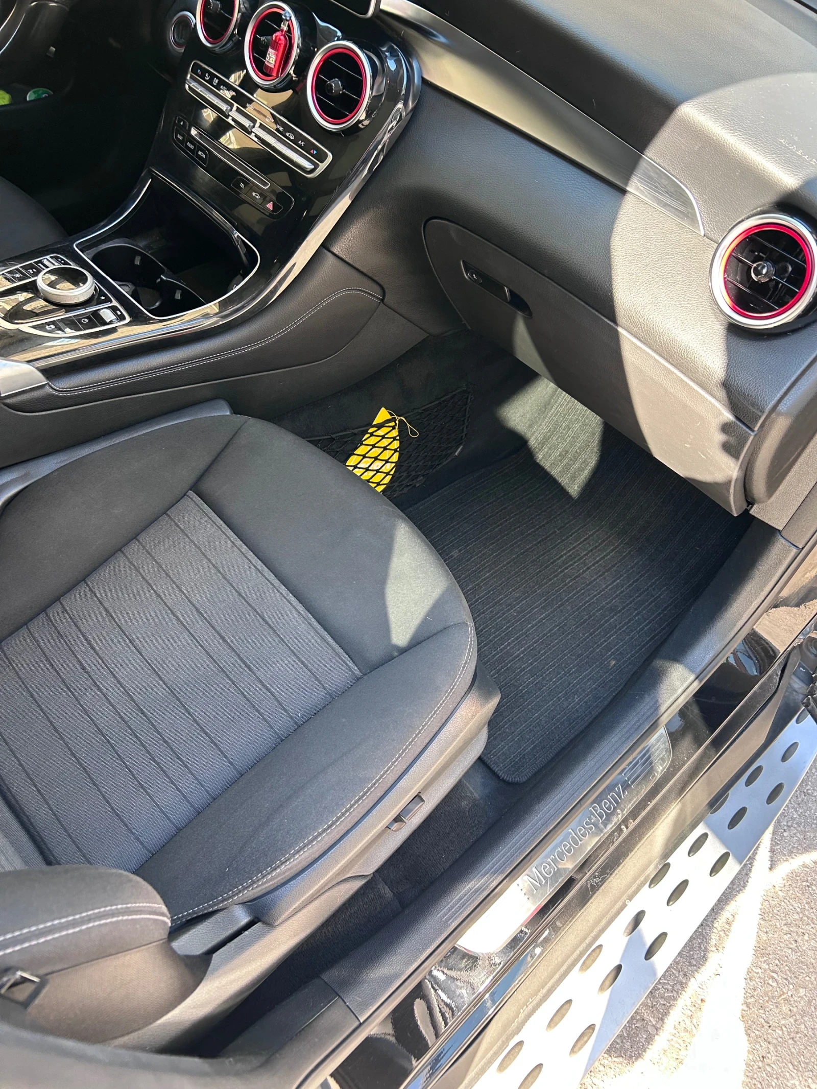 Mercedes-Benz GLC 220 2.2d 4Matik, снимка 9 - Автомобили и джипове - 56161970