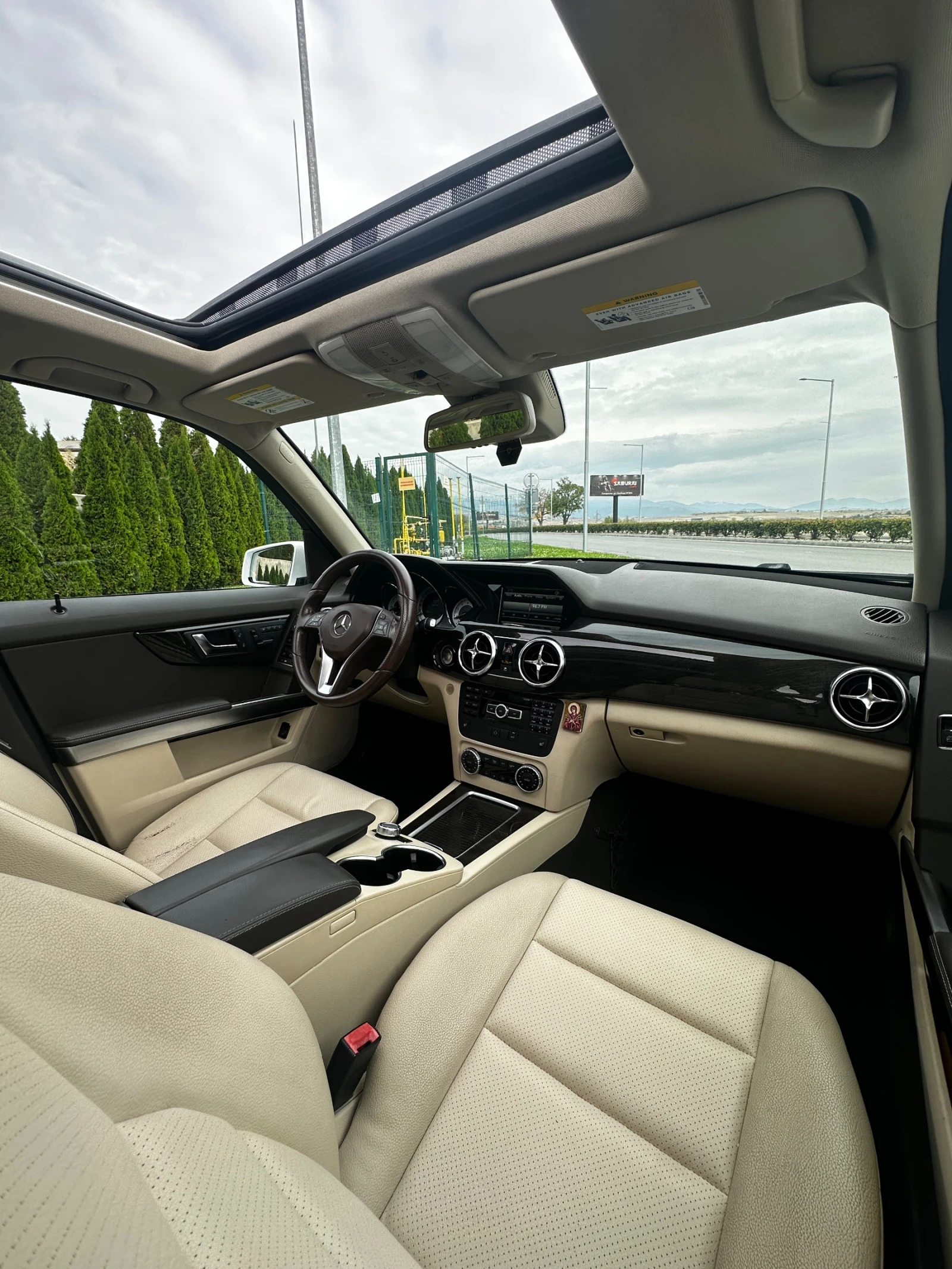 Mercedes-Benz GLK 350 AMG, снимка 11 - Автомобили и джипове - 56657474