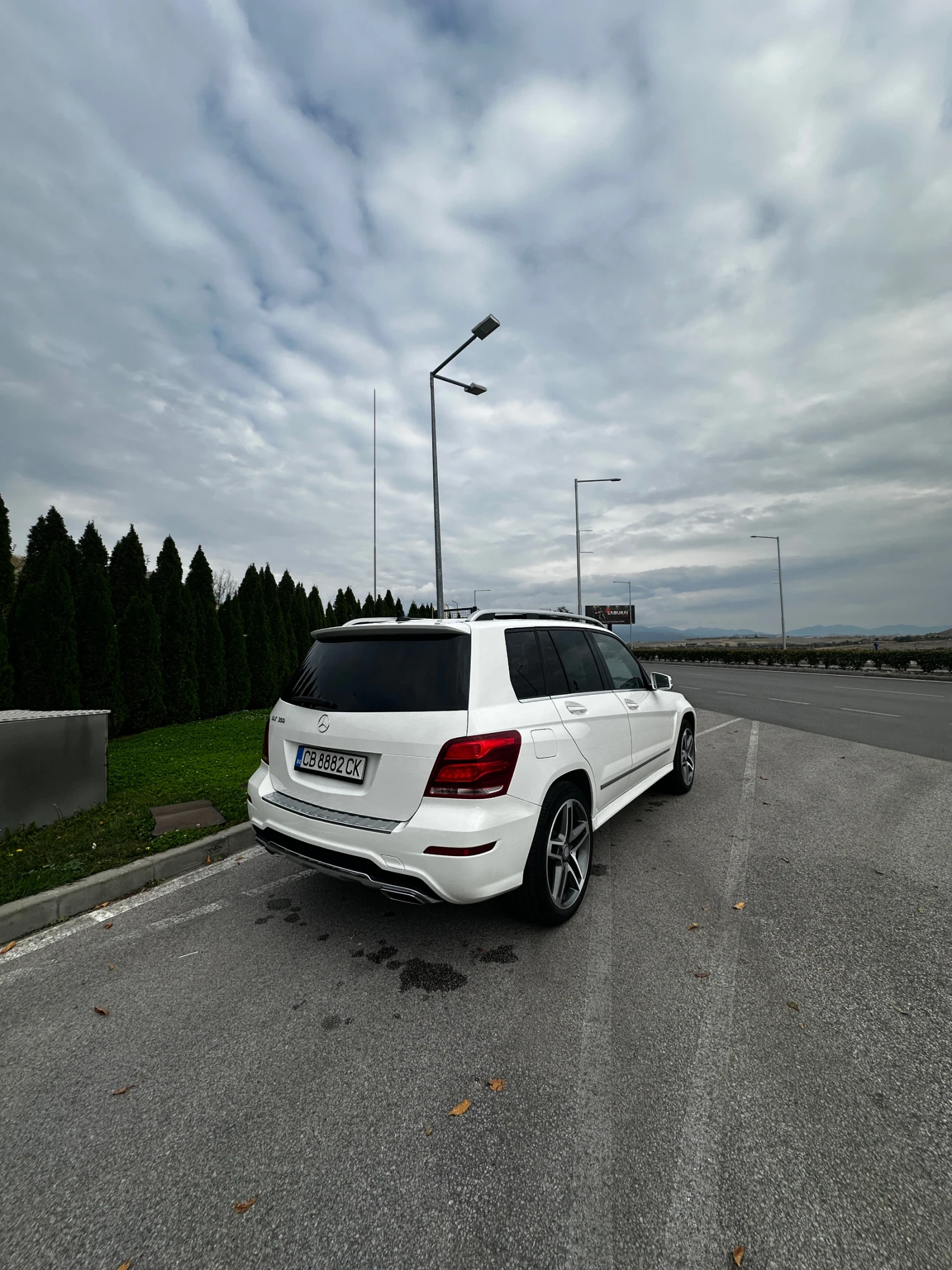 Mercedes-Benz GLK 350 AMG, снимка 4 - Автомобили и джипове - 56657474