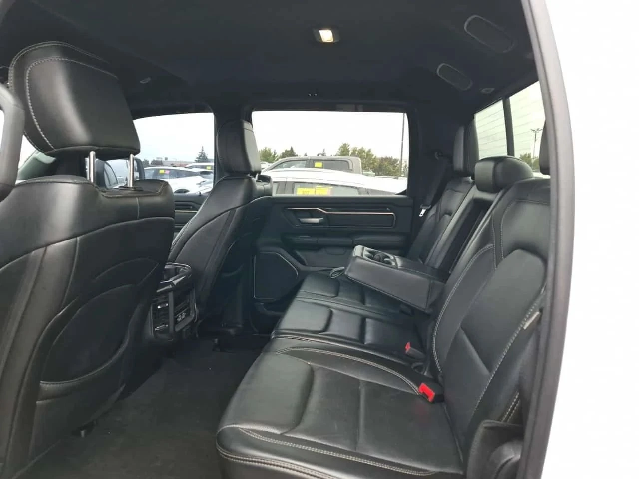 Dodge RAM 1500, снимка 3 - Автомобили и джипове - 56687455