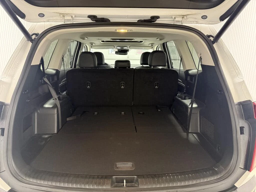 Kia Telluride 3.8 AWD* ПОДГРЕВИ* ШИБИДАХ* КАМЕРИ* КРАЙНА ЦЕНА* , снимка 13 - Автомобили и джипове - 56735249