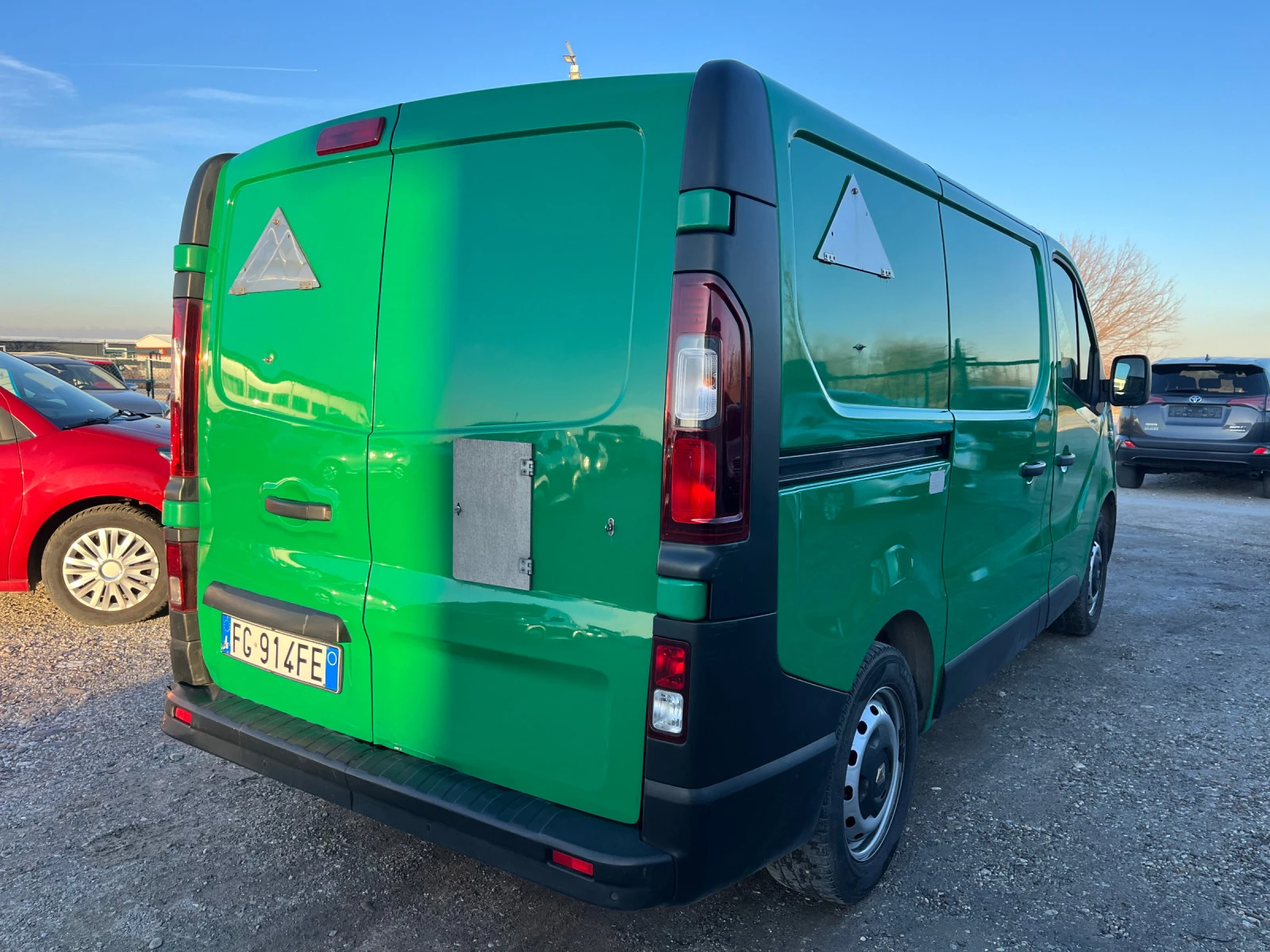 Renault Trafic Хладилен, 5 градуса, 11/2016, евро 5 - изображение 5