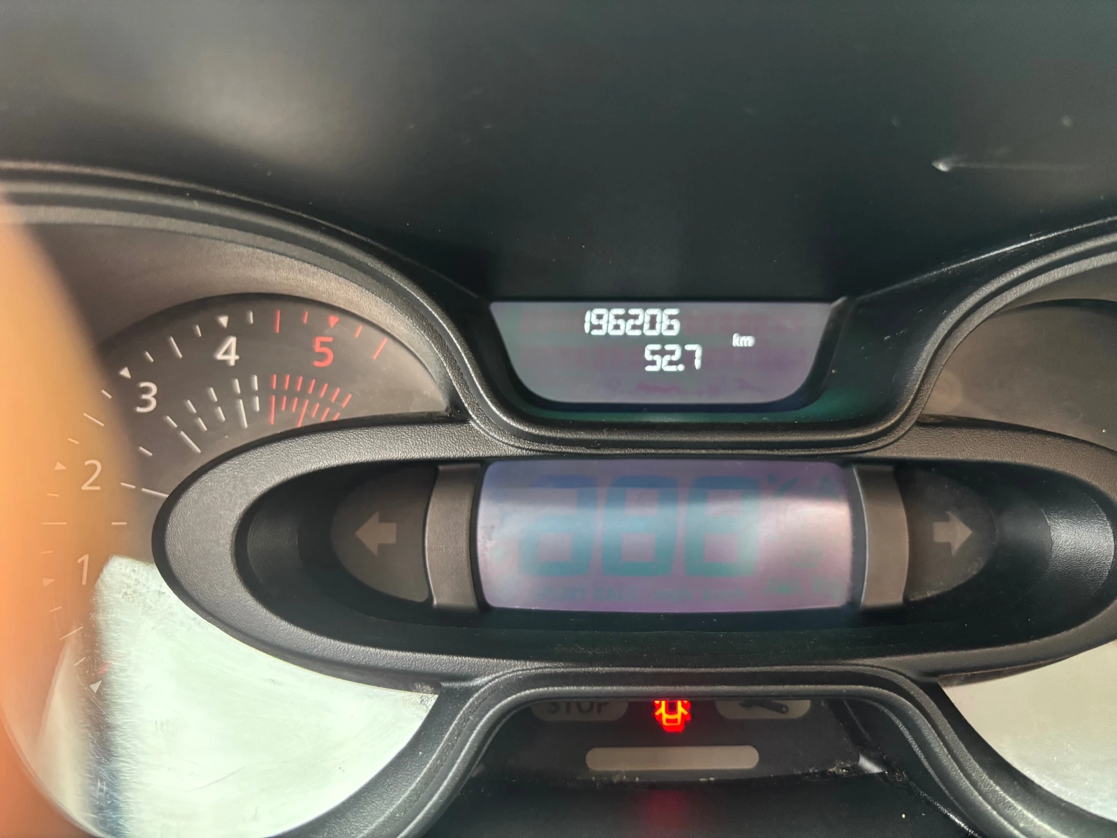 Renault Trafic 1.6-125kc - изображение 10