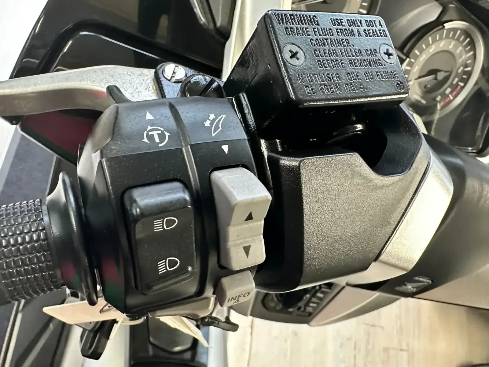 Honda Forza 300i ABS/TC/LED 04.2019г., снимка 4 - Мотоциклети и мототехника - 56226299